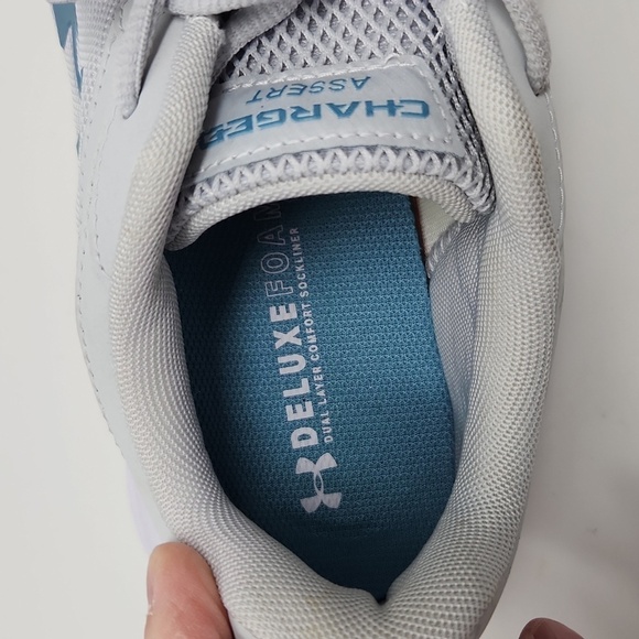 Under Armour Womens Charged Assert Deluxe Foam Sneaker, sz 11 - Picture 8 of 9